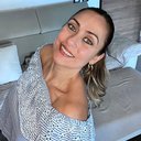 Yolanda R.