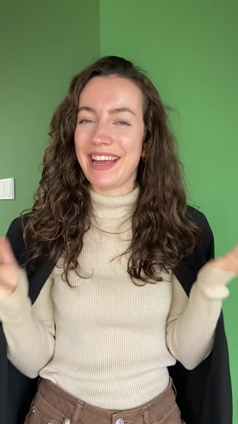 Play Eline B. portfolio video 1